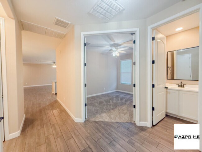 Photo - Spacious 5/3 Peoria Home with Modern Upgrades &amp; Oversized Backyard!