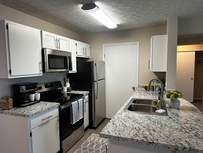 Photo - Life is Better at THE LINKS Apartments