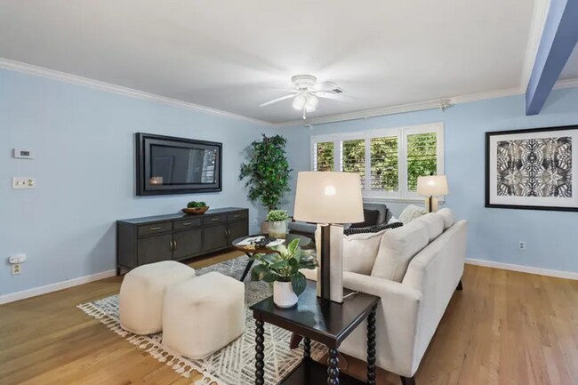 Photo - Charming 3 bed 1 bath home in Davis