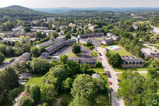 Aerial - The Mill at Blacksburg Rental