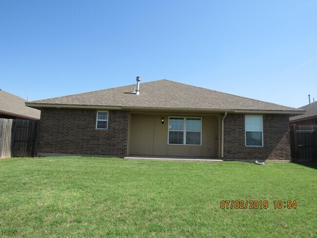 Photo - New Carpet/Freshly Painted! Not Pet Friendly!