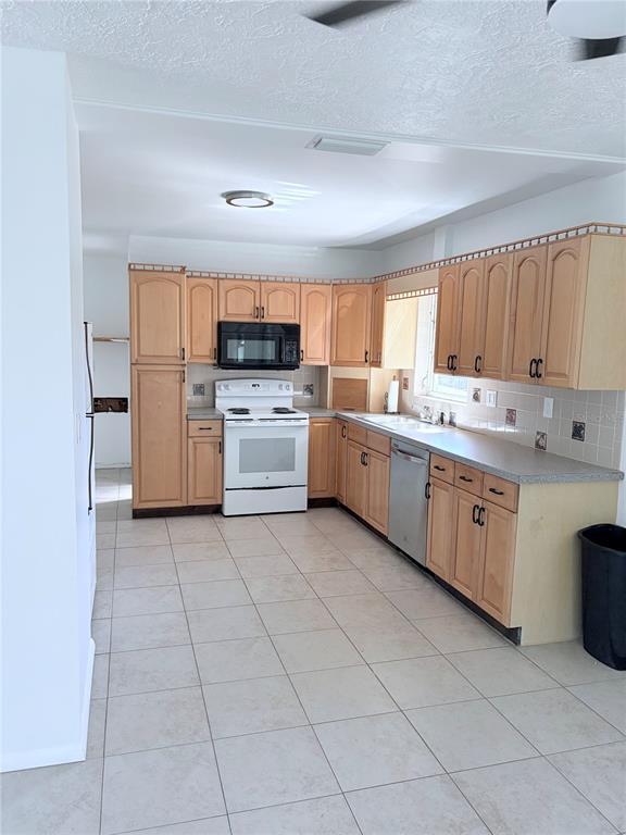 Photo - 5617 1st Ave W