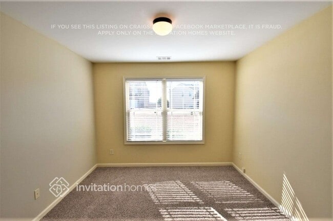 Photo - 2144 Centenary Main St