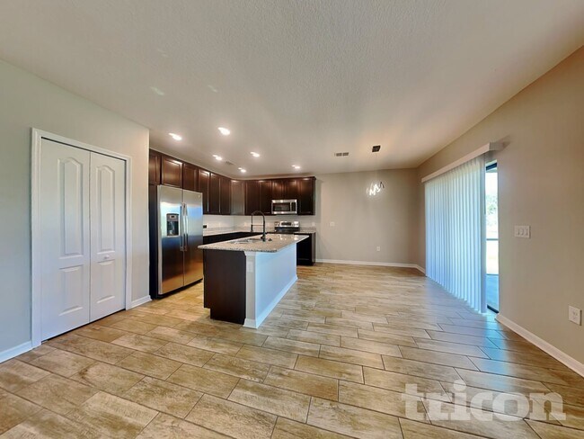 Photo - 4035 Wayfarer Wy