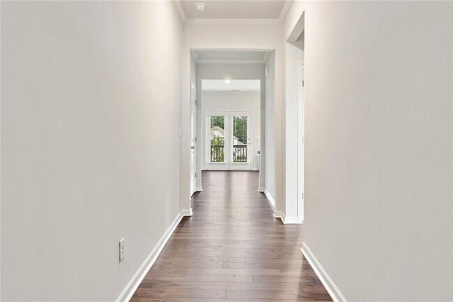 Photo - 594 Sweet Bay Ln