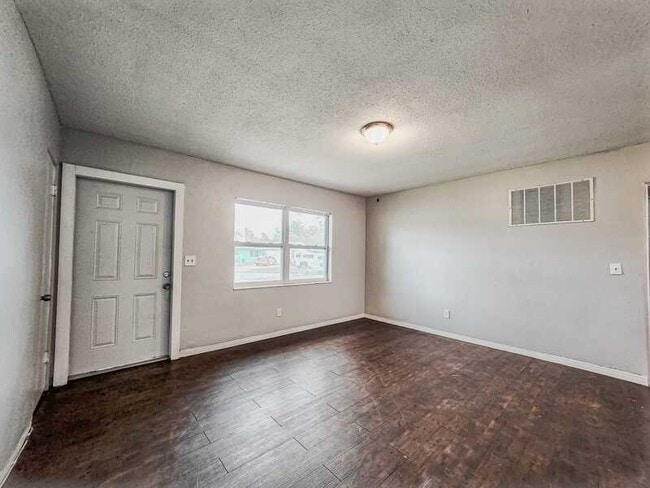 Photo - 5396-5368 68th Way N