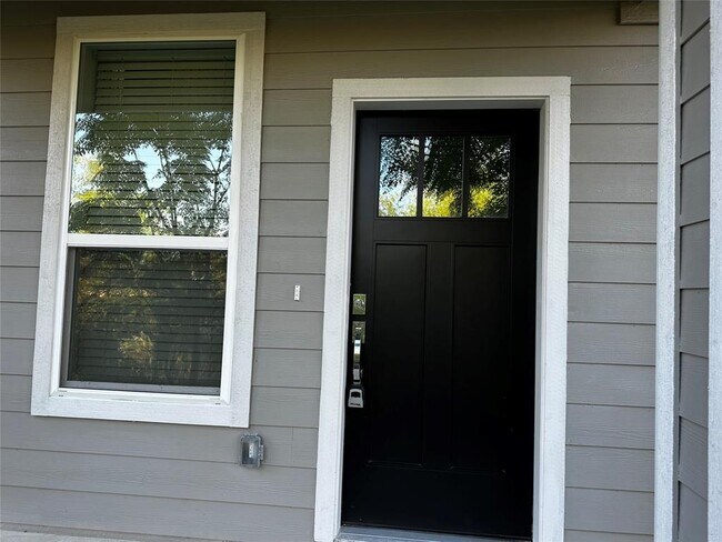 Photo - 1711 Tun Tavern Trl Unit 36