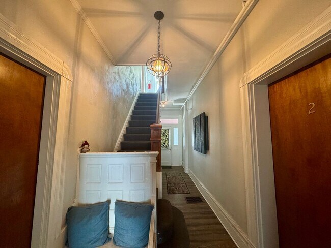 Photo - 4451 Highridge St Unidad 5