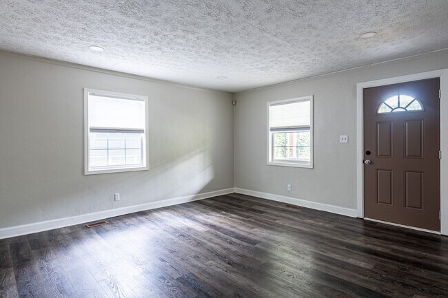 Photo - 1074 Ollie Cir NW Unit B