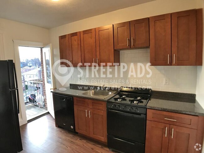 Building Photo - 1 bedroom in Boston MA 02135 Rental