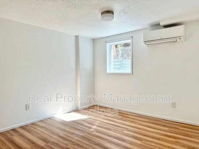 Photo - 295 NW Cherry Pl Unidad B