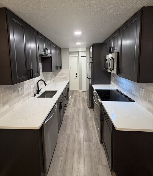 12744 NE 116th Ln Unit K-12