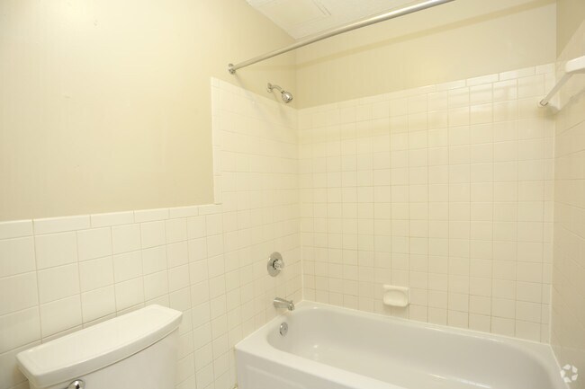 One Bedroom-Bathroom