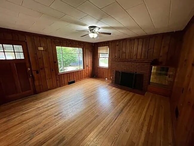 Photo - 2 bed 1 bathroom