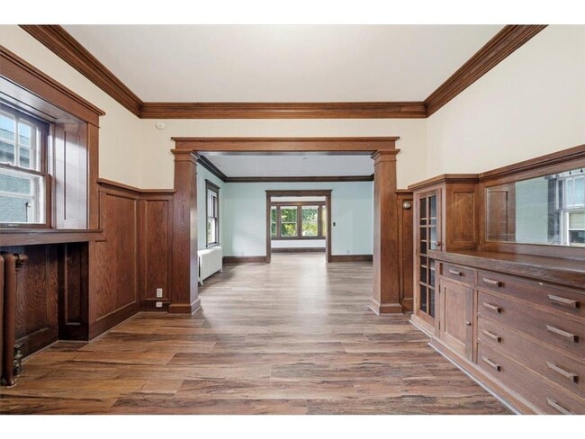 Photo - 3237 Lyndale Ave S