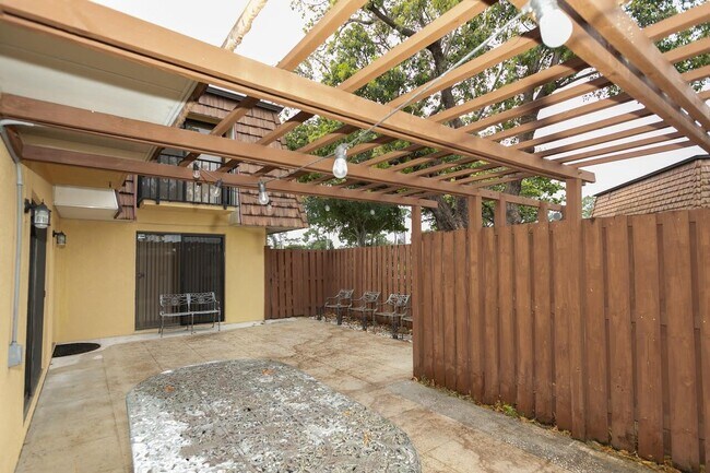 Photo - 2815 28th Ln
