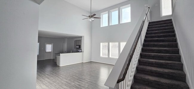 Photo - 10050 Pine Valley Ct