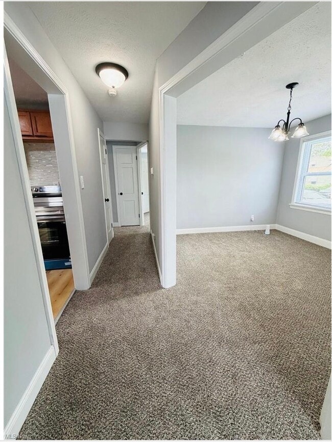 Photo - 14702 Milverton Rd