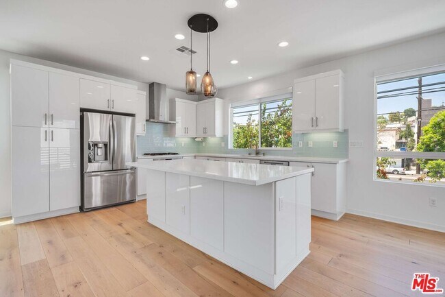 Photo - 4320 N Eagle Rock Blvd Unidad 1