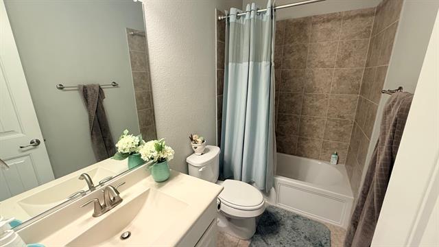 Photo - 337 Prairie Ridge Ln