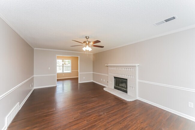 Photo - 7486 Hedgington Dr