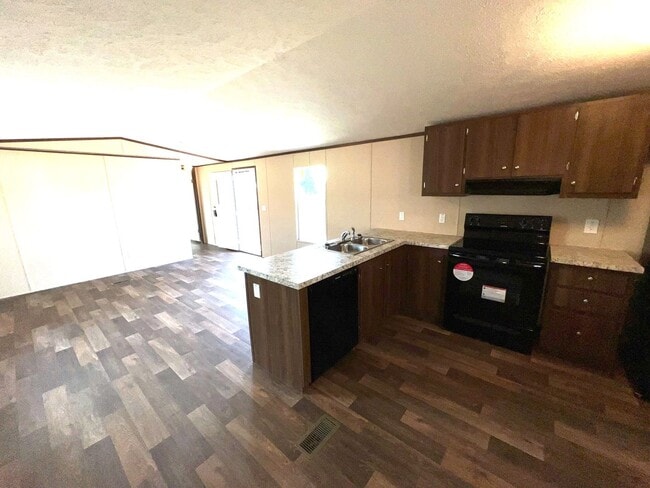 Photo - Calhoun Park Lot C9 Unidad C9