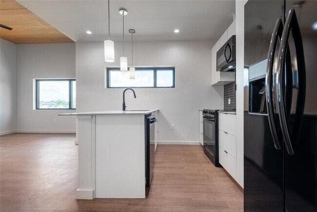 Photo - 3515 Webberville Rd Unidad Vista