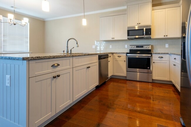 Building Photo - 1224 Cobblefield Dr