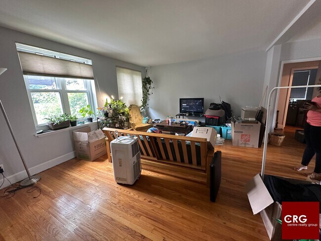 Photo - 34 Hammond Pond Pkwy Unit 2