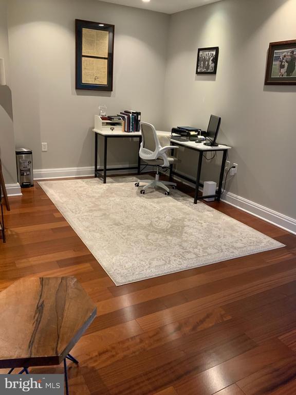 Photo - 1881 N Nash St Apartamento Unidad 1806