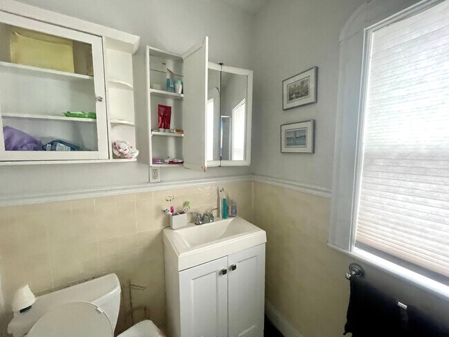 Photo - 33 Teele Ave Unit 33