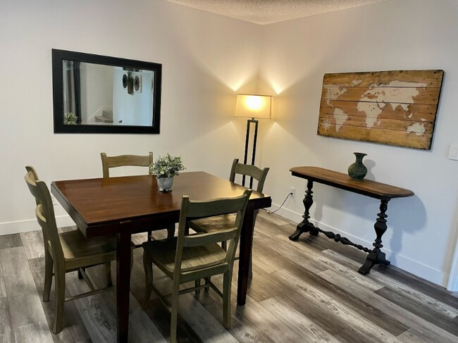 Photo - 9515 SW Edgewood St