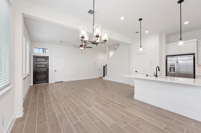 Photo - 21118 Medina River Dr