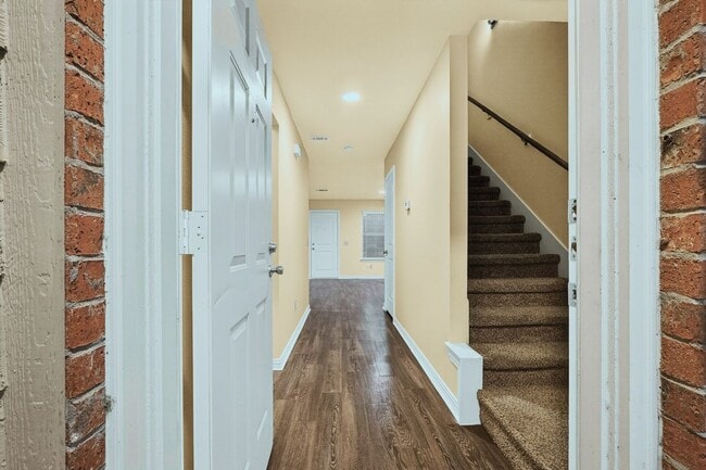 Photo - 1716 S Waco St