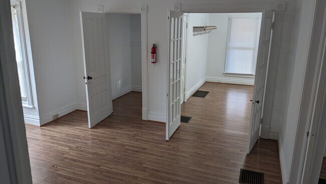 Photo - 4 bedroom home in the Vine Neighborhood