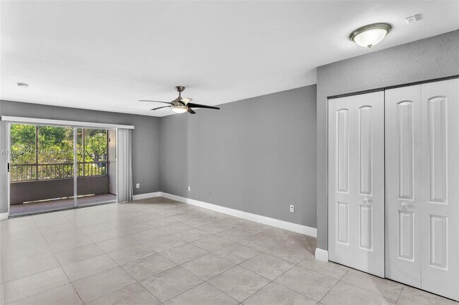 Photo - 2880 N Oakland Forest Dr Unit 213