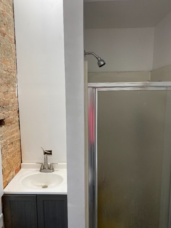 Photo - 550 S Market St