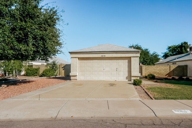 Photo - 3618 W Creedance Blvd House
