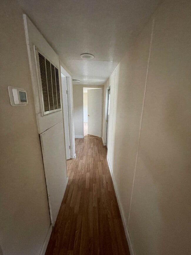 Photo - Handyman Special Mobile Home – Affordable Ownership Opportunity