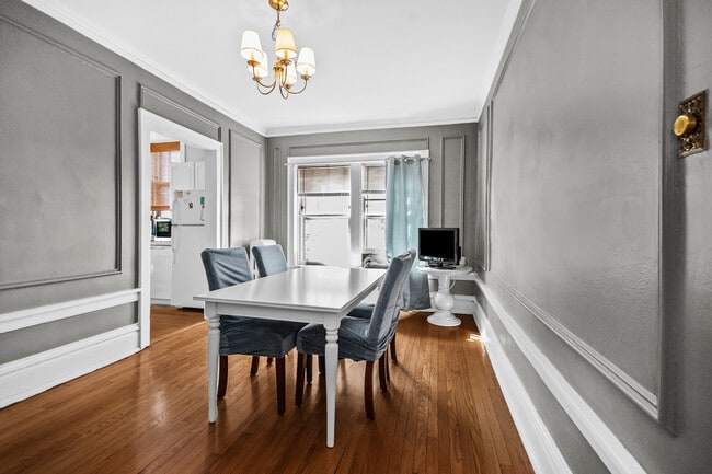 Photo - 212 N Oak Park Ave