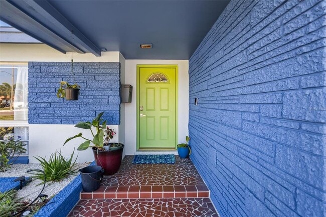Photo - 6300 16th St S
