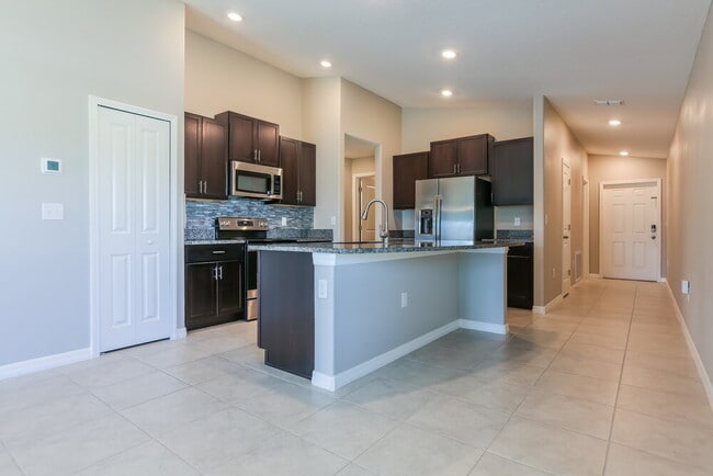 Photo - 6983 KIng Creek Dr