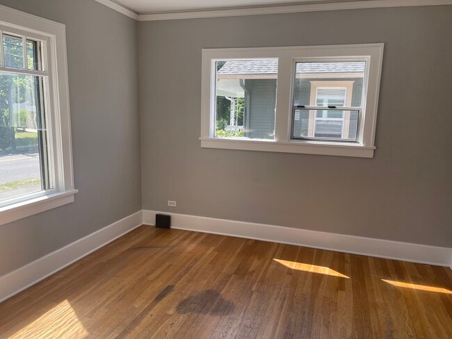 Photo - 3935 NE 15th Ave