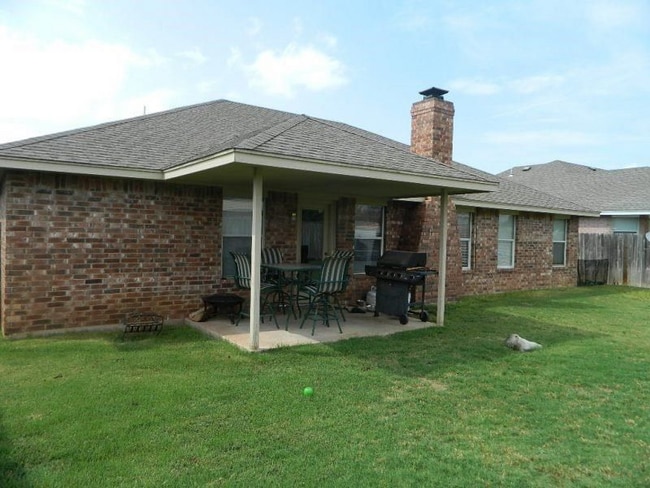 Photo - 4408 SW Parkway Dr