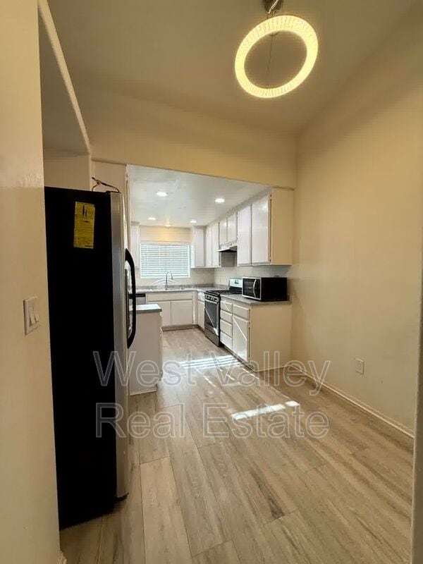 Photo - 405 S 6th St