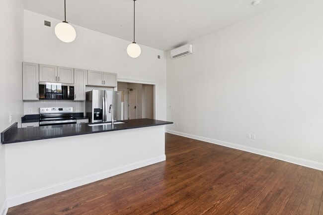Photo - 129 Main St Unit 203