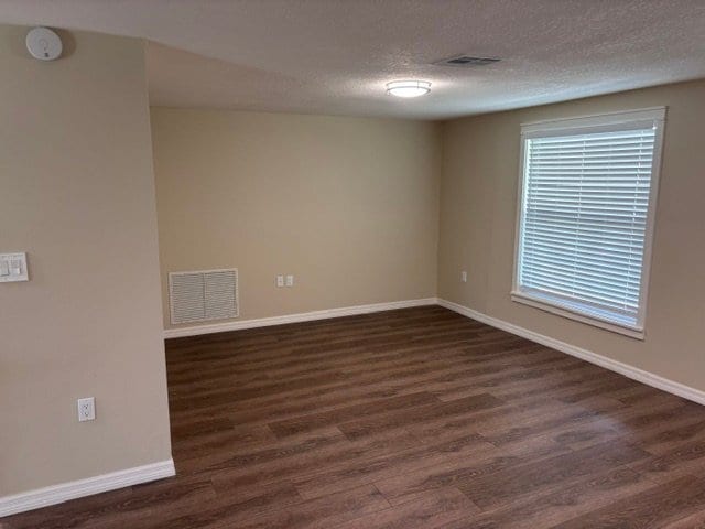 Photo - 8304 Mill Creek Ln