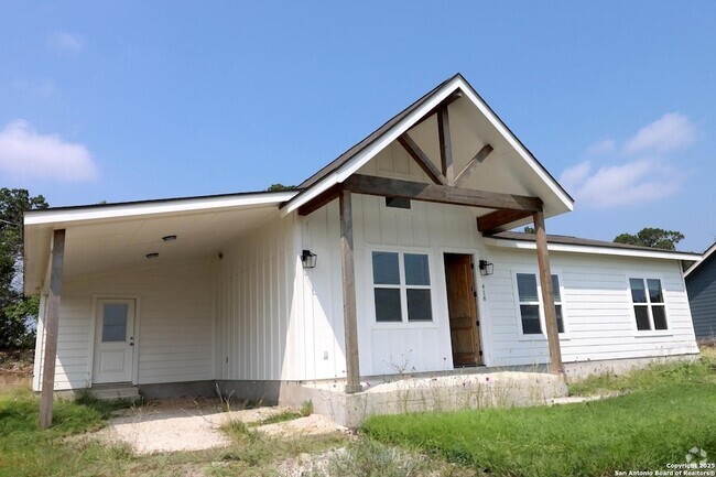 Building Photo - 418 Cimarron Rental