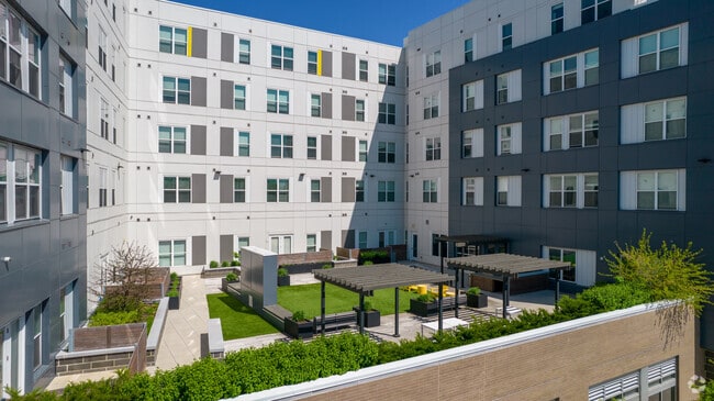 Student | Uncommon Columbus