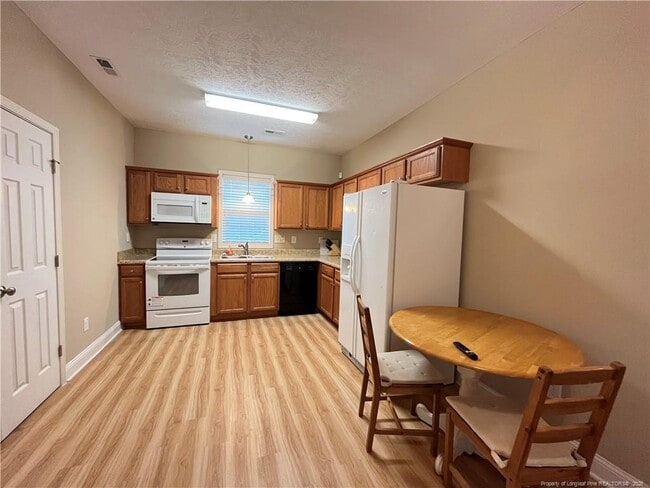 Photo - 1324 Jordan St